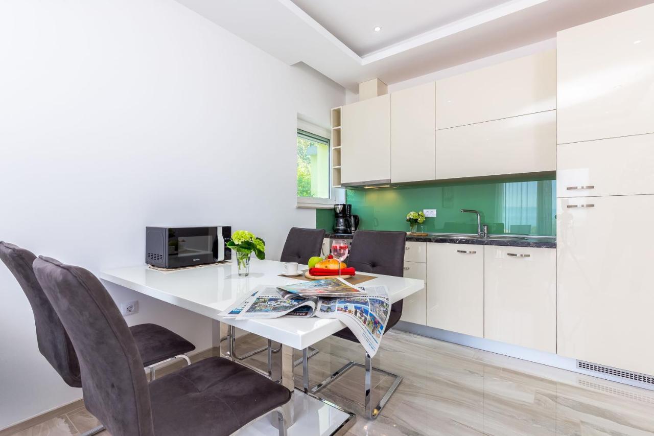 Luxury Apartments Kostrena With Pool 2 Екстериор снимка