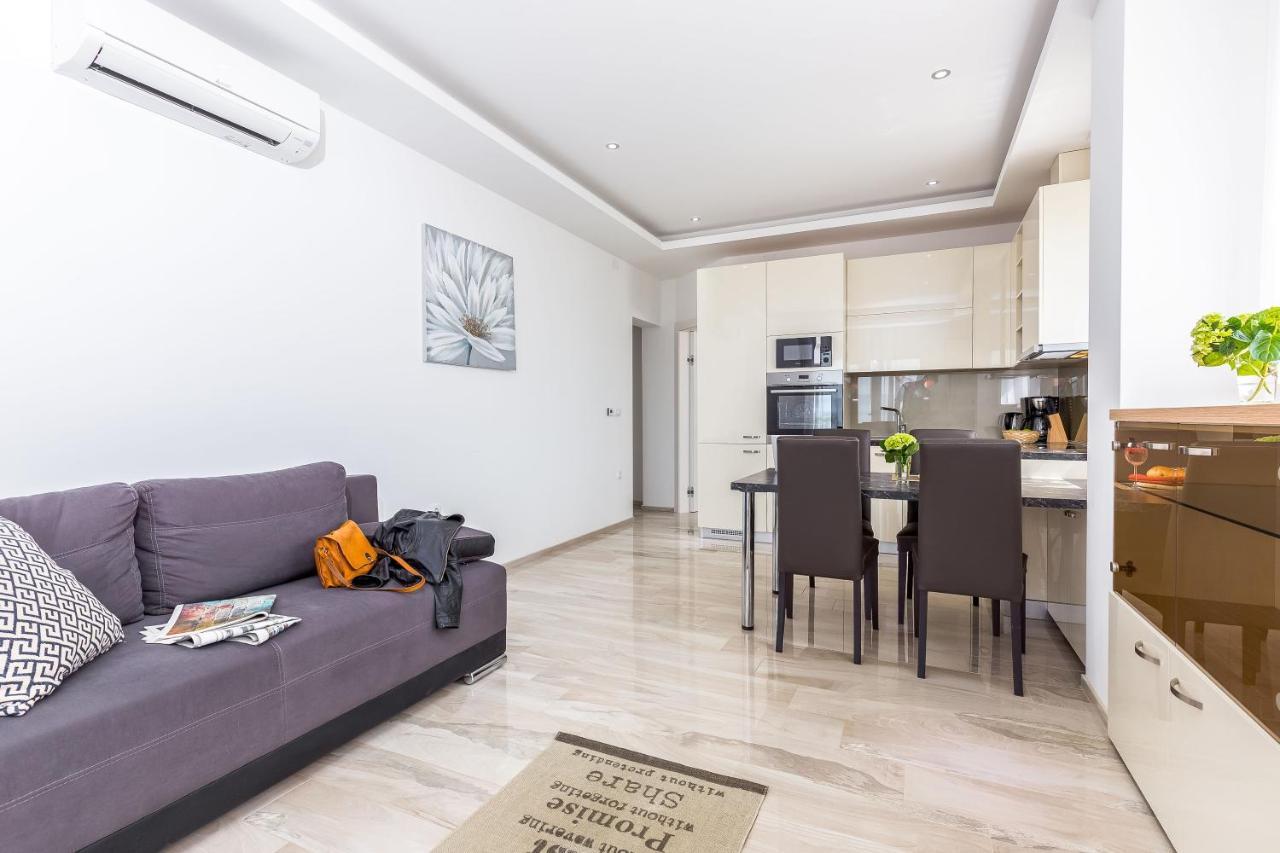 Luxury Apartments Kostrena With Pool 2 Екстериор снимка